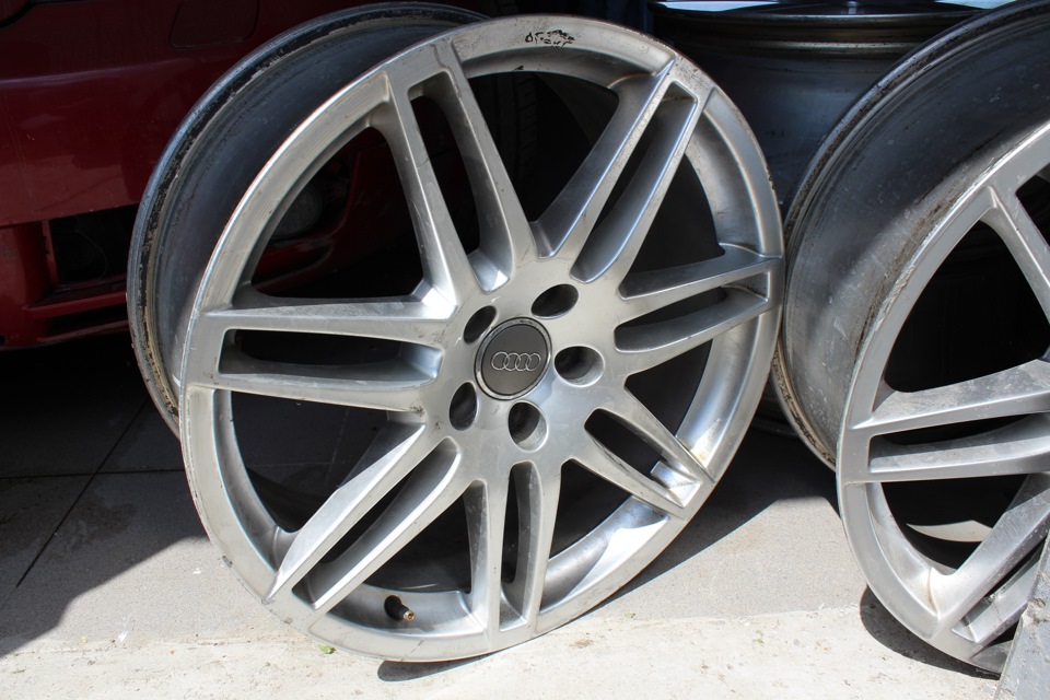 Audi rims R19 4