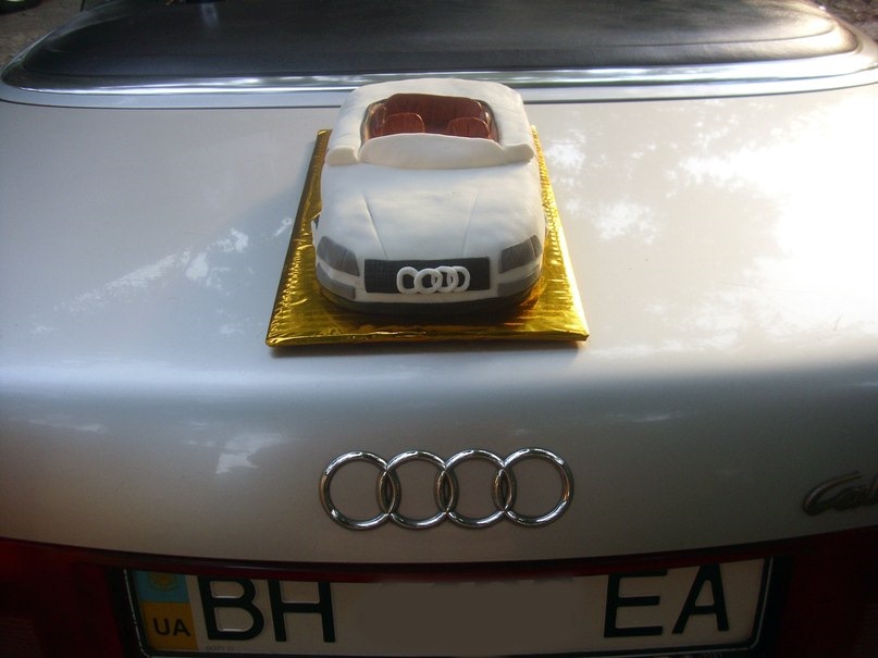 МІНІ - СОЛОДКИЙ AUDI. ТАКУ КРАСОТКУ БУЛО шкода Є))) 3