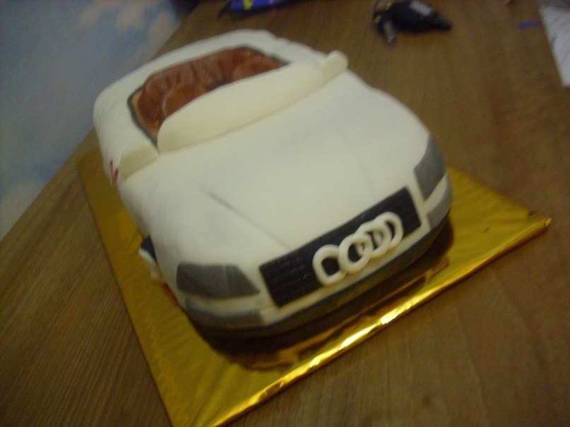 МІНІ - СОЛОДКИЙ AUDI. ТАКУ КРАСОТКУ БУЛО шкода Є))) 1