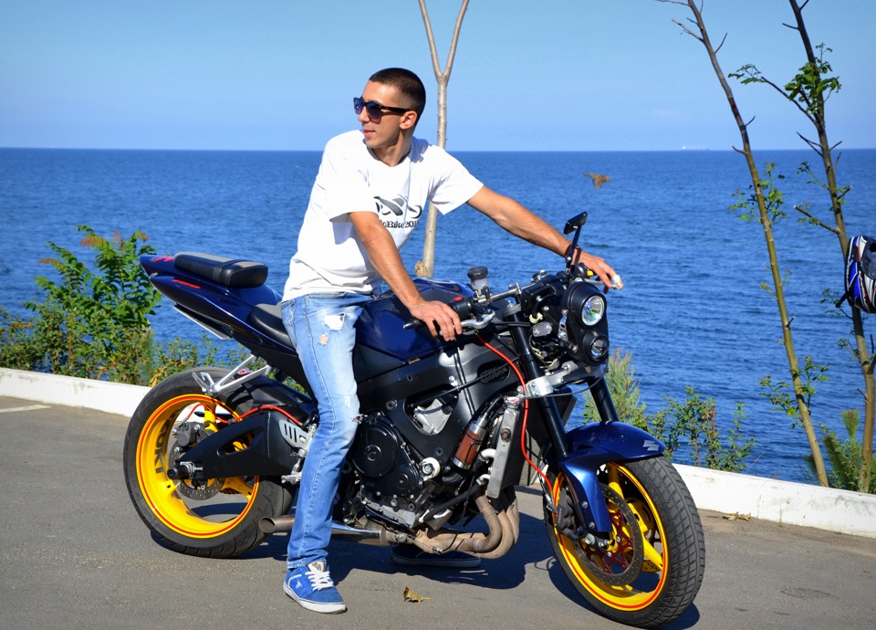 Cabrio vs GSX-R 4