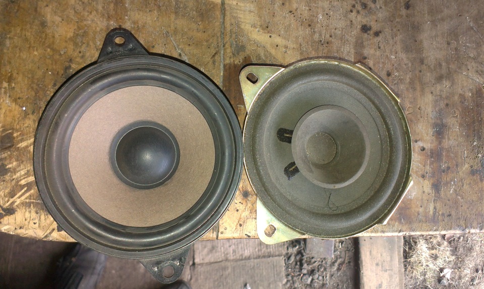 JBL 90watt 1