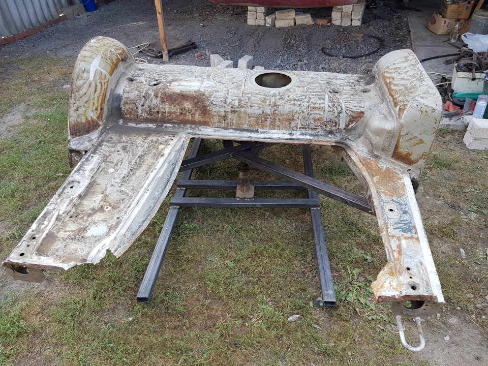 Маленький помічник перший і другий. 3
