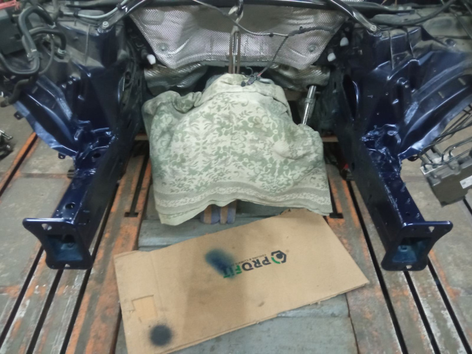 Ремонтуємо Audi Q5 1