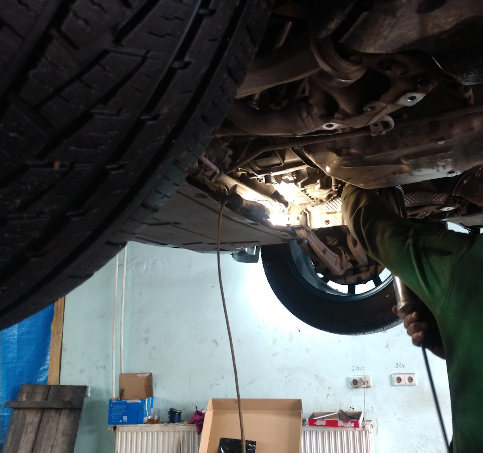 Зливна пробка роздатки 2.0 TFSI 3