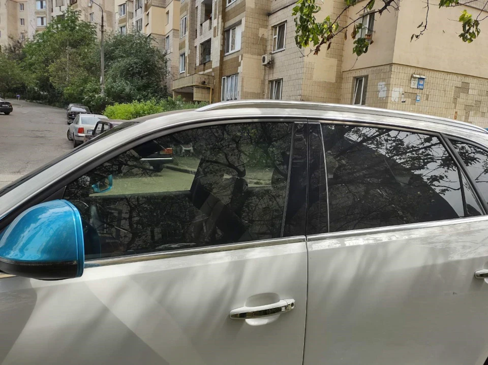 Тонування переднього скла