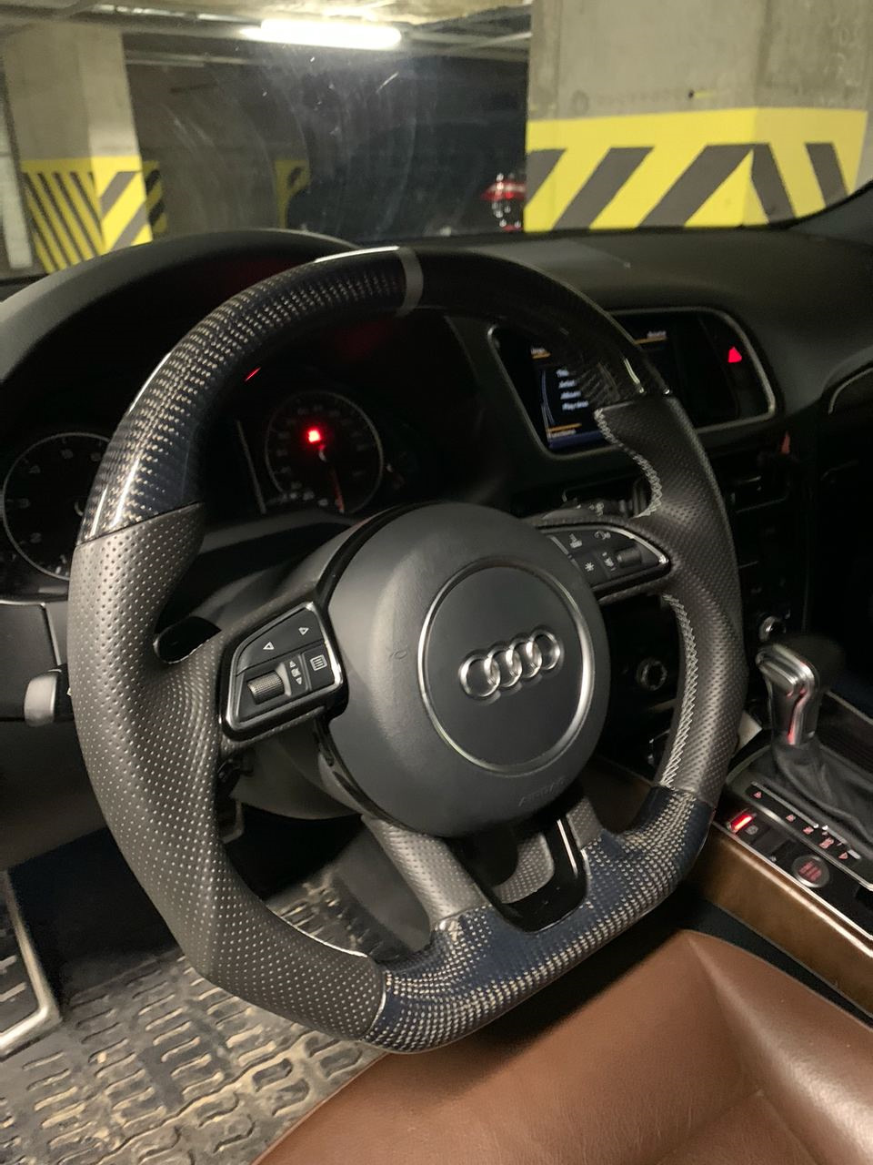 Кастомний спорт кермо Q5\SQ5 2