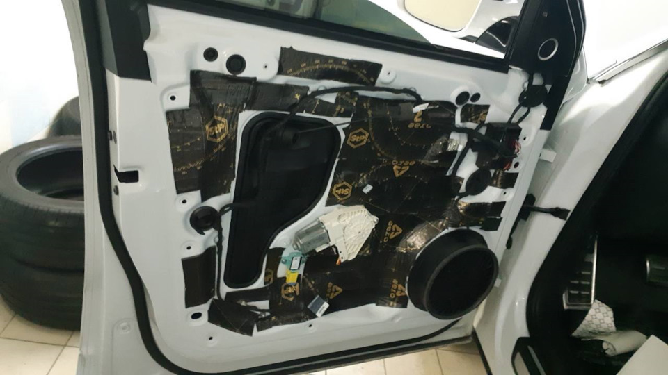 Шумоізоляція. Тонування. Як змінилося звучання B&O. 5