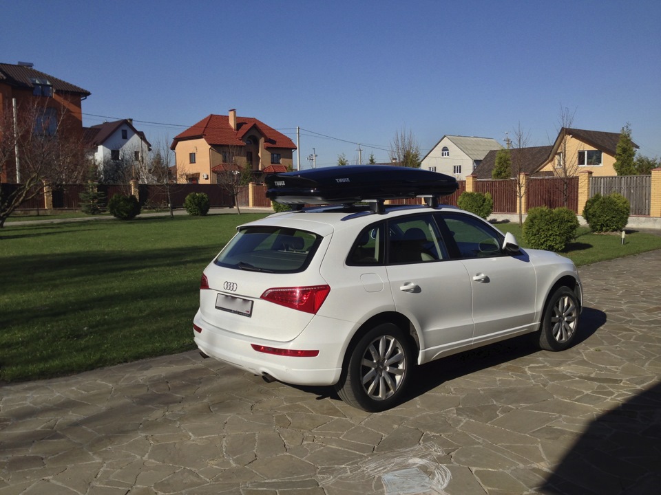 Автобагажники THULE Dynamic 900 (фотосет) Audi Q5 2