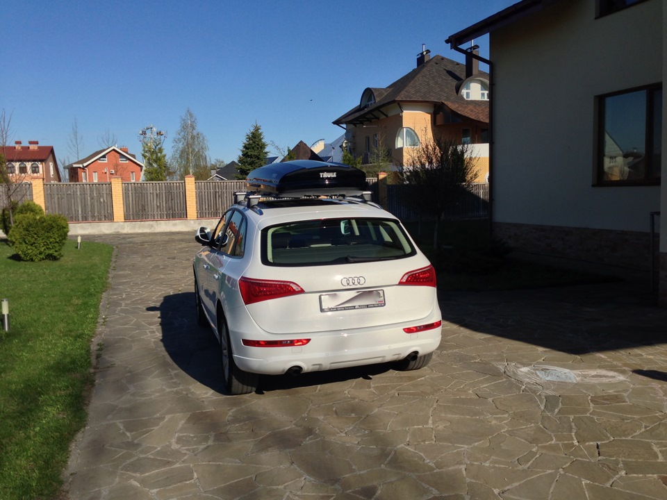 Автобагажники THULE Dynamic 900 (фотосет) Audi Q5 3