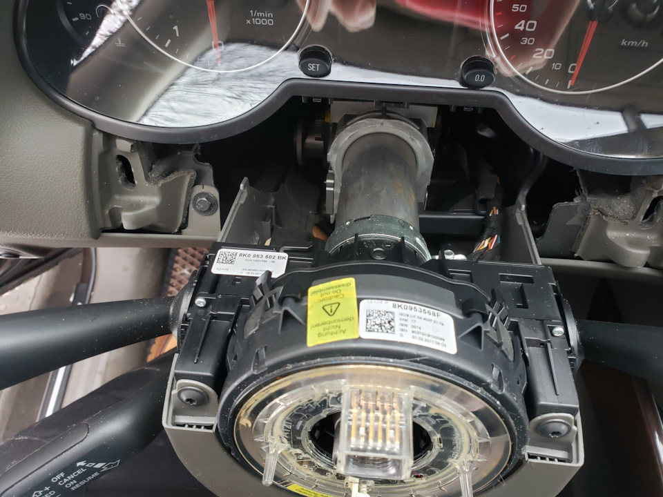 Руль у Audi Q5 b8 з підігрівом від Audi Q7 4M (частина 1) 5