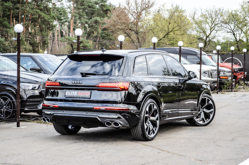 R23 від RS Q8 на Q7/SQ7 2