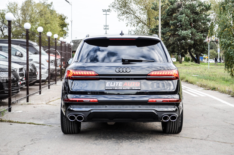 R23 від RS Q8 на Q7/SQ7 5