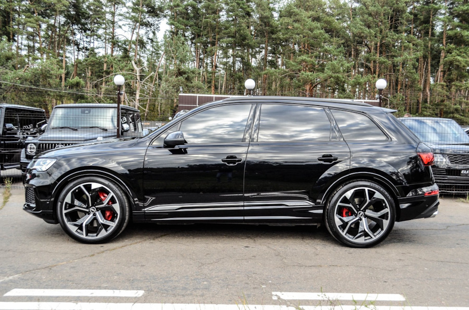 R23 від RS Q8 на Q7/SQ7 3