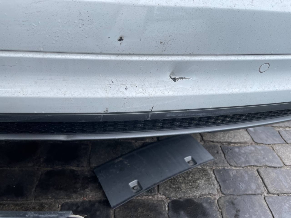 В'їхали в мою Аудюшечку ззаду :( 2