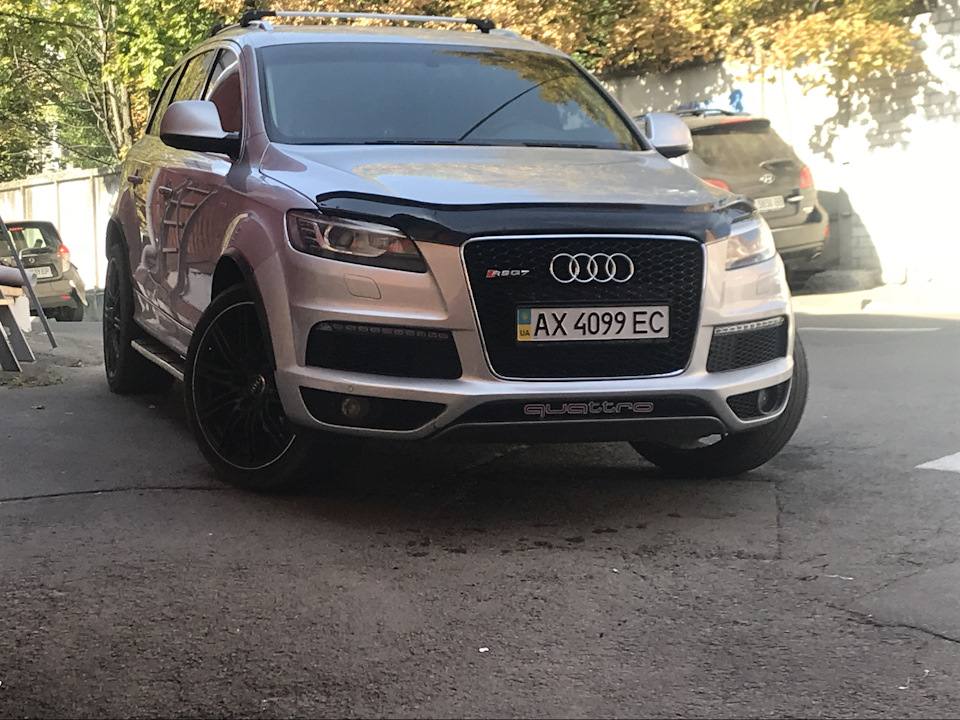 RS Q7 1