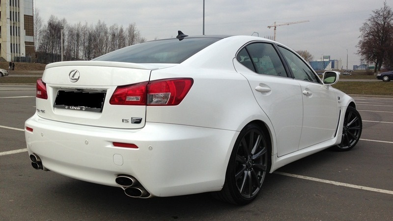 Audi RS3 8P APR Stage 2 vs Lexus IS-F vs … 1