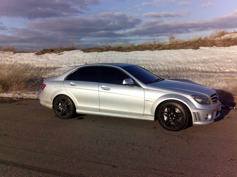 Audi RS3 8P APR Stage 2 vs Mercedes C63 AMG vs … 1