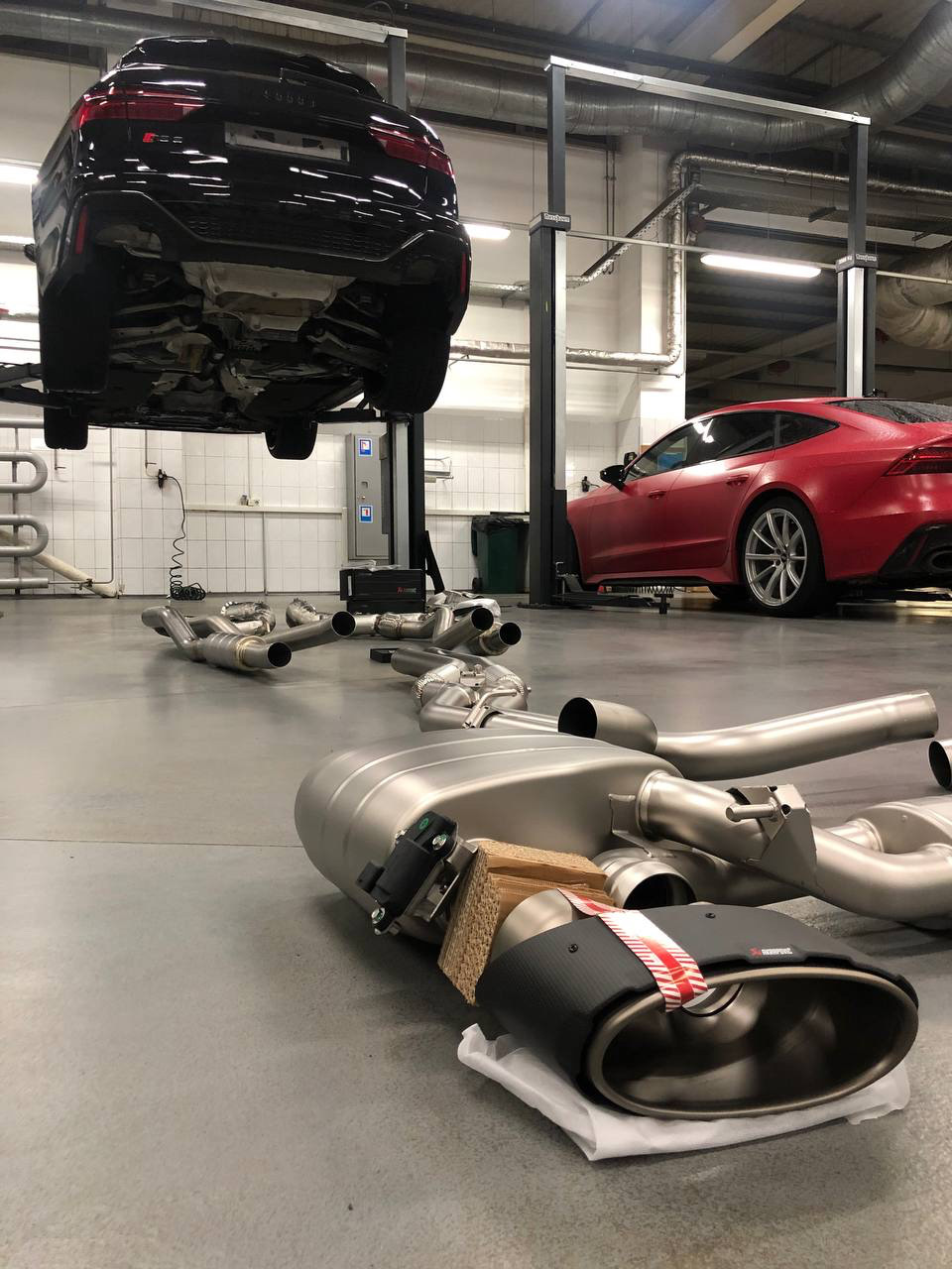 Титановий вихлоп + спорт кати Akrapovic 3