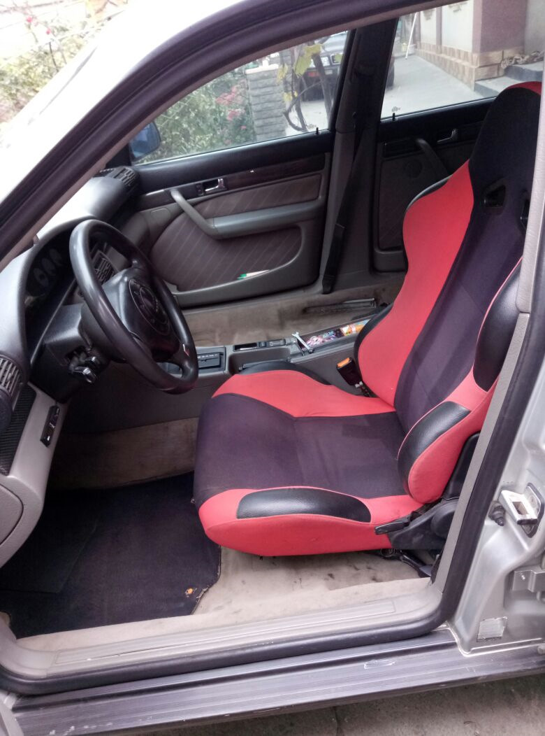 Сидіння Recaro 2