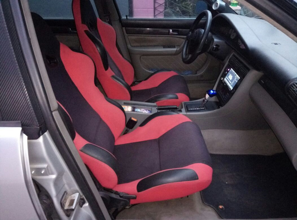 Сидіння Recaro 5