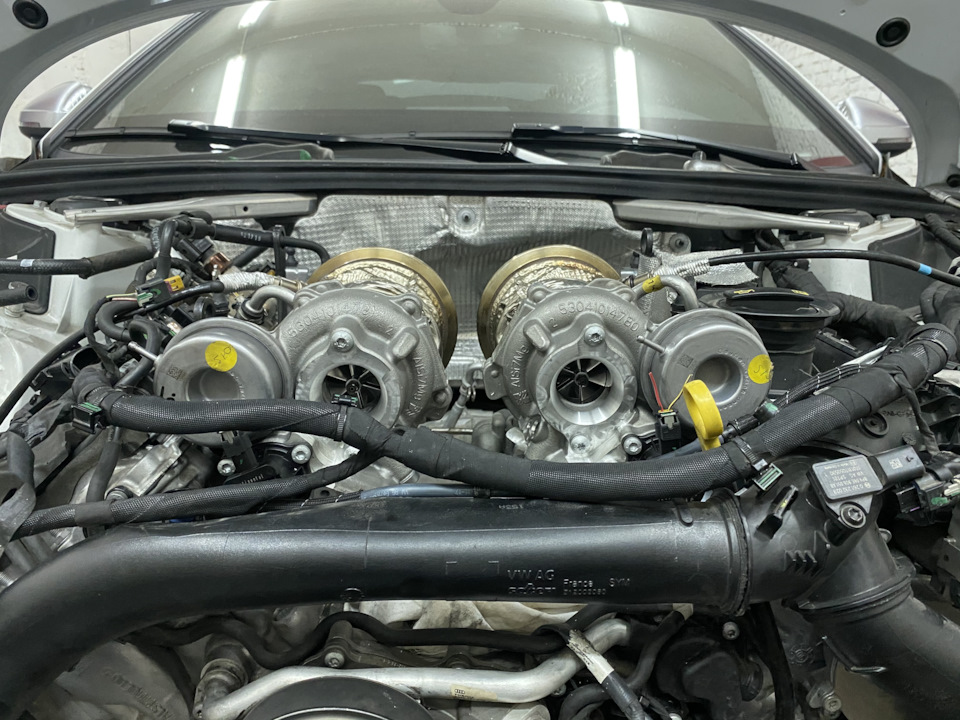 First world's biturbo…так, вона перша і поки що єдина 2