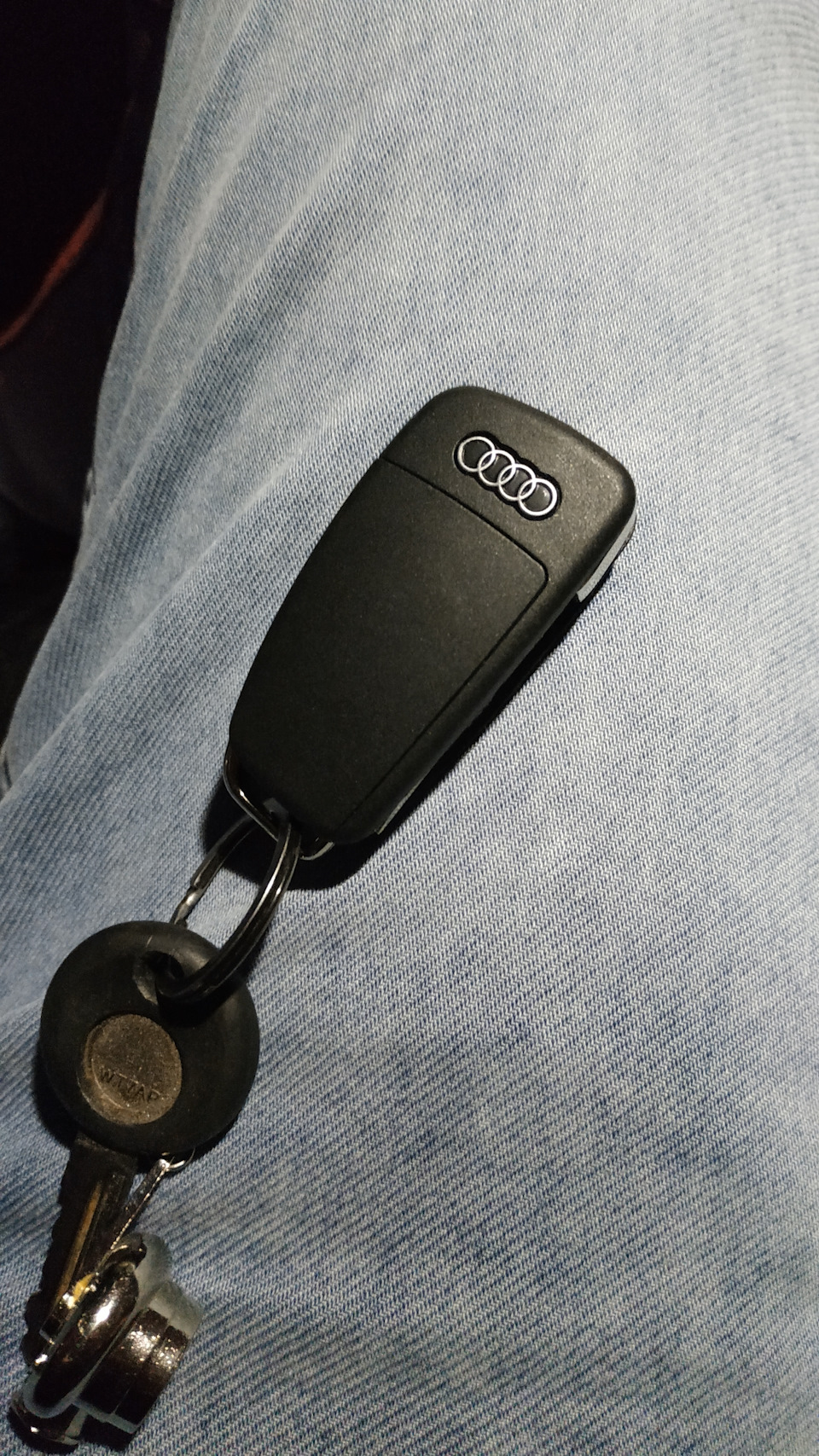Ключ Audi s4c4. 3