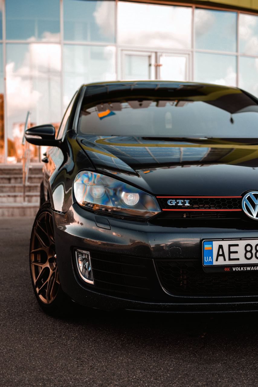 Мій колишній вуличний боєць VW GOLF GTI 6 4