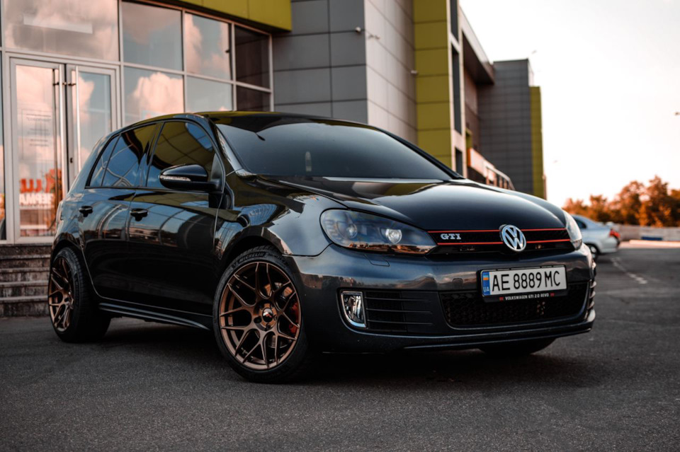 Мій колишній вуличний боєць VW GOLF GTI 6 2