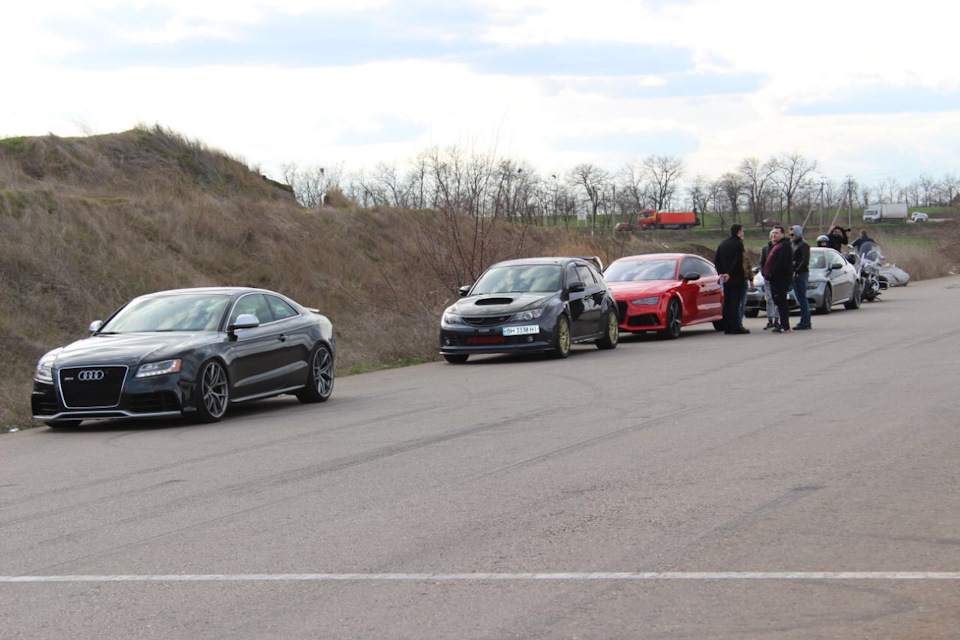 # 105 Audi S5 vs Audi RS6 vs Audi RS7 vs Maserati Novitec 3