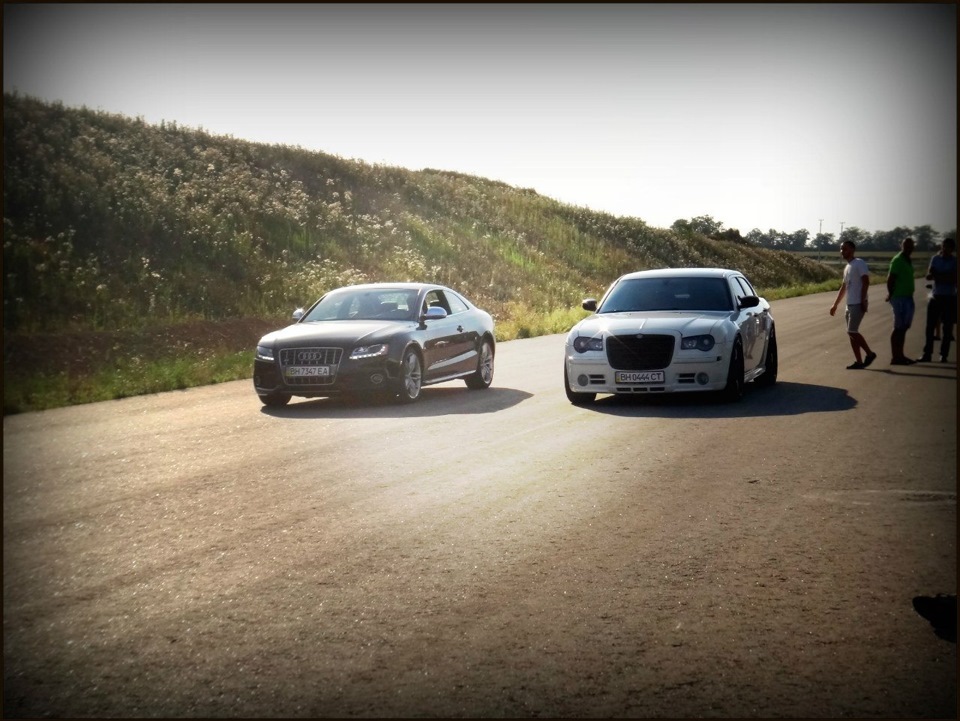 # 4 Перші виїзди на місцевий Drag Race 5