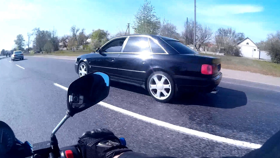 Audi S6 2.2turbo 300л.с VS BMW M5 E39 5.0 400л.с. 2