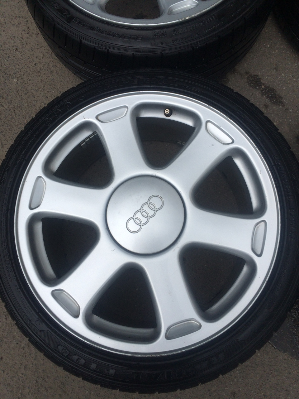 Продам Avus r18 Audi оригінал 3