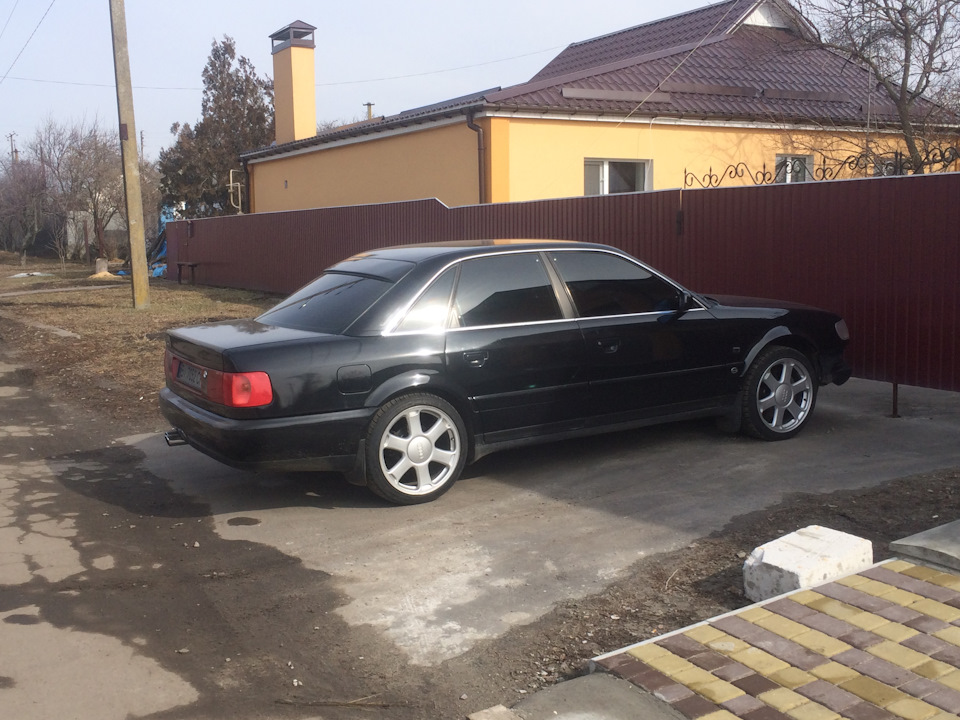 Продам Avus r18 Audi оригінал S8 2