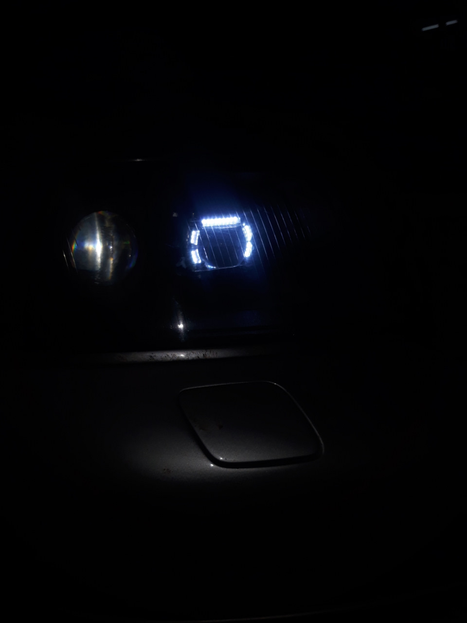 Світло bi-led +led 4