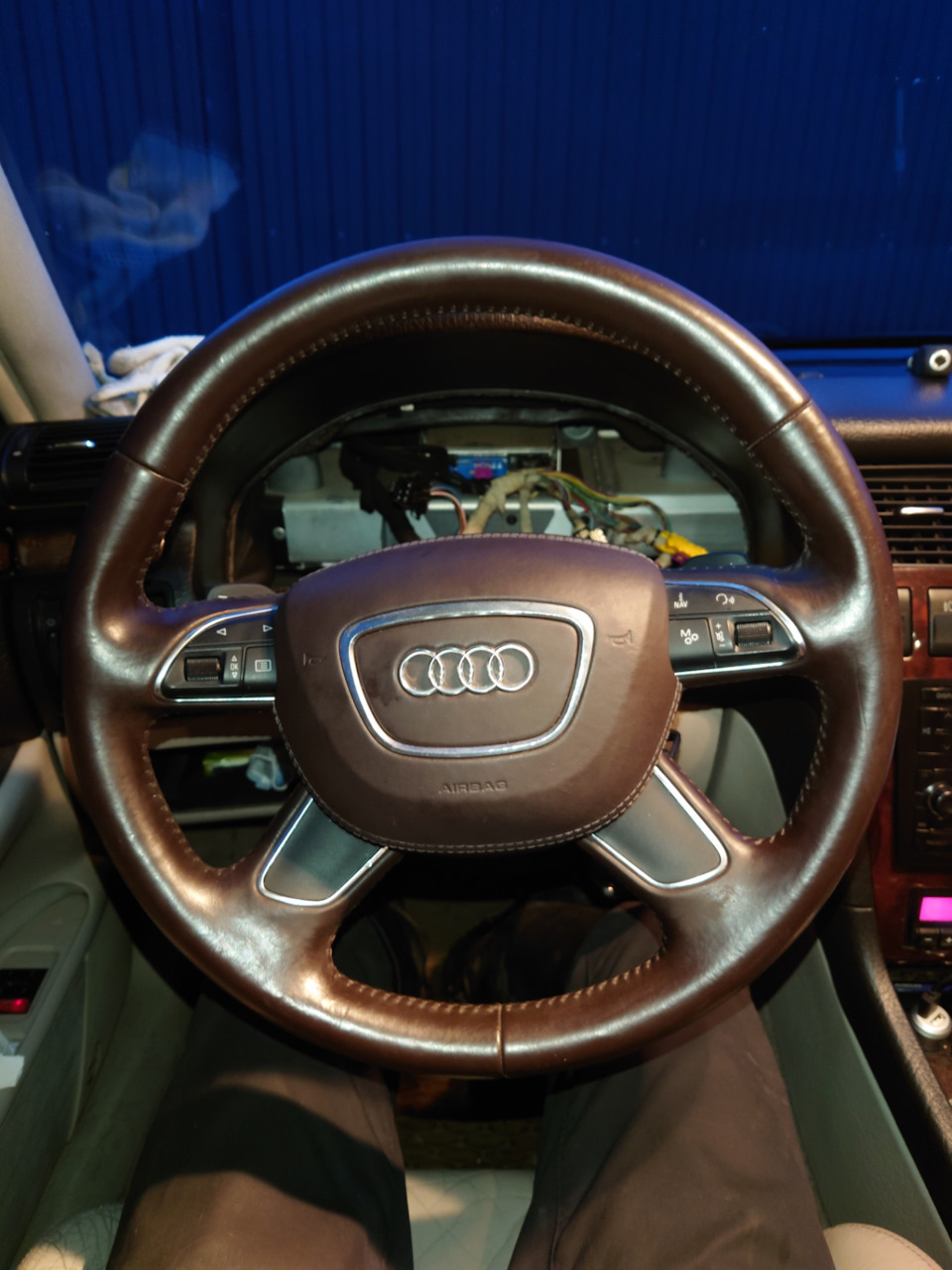 Руль Audi A8 D4 1