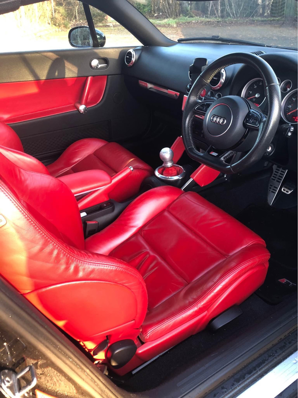 Від яких моделей AUDI, підходить кермо на ТТ? 1