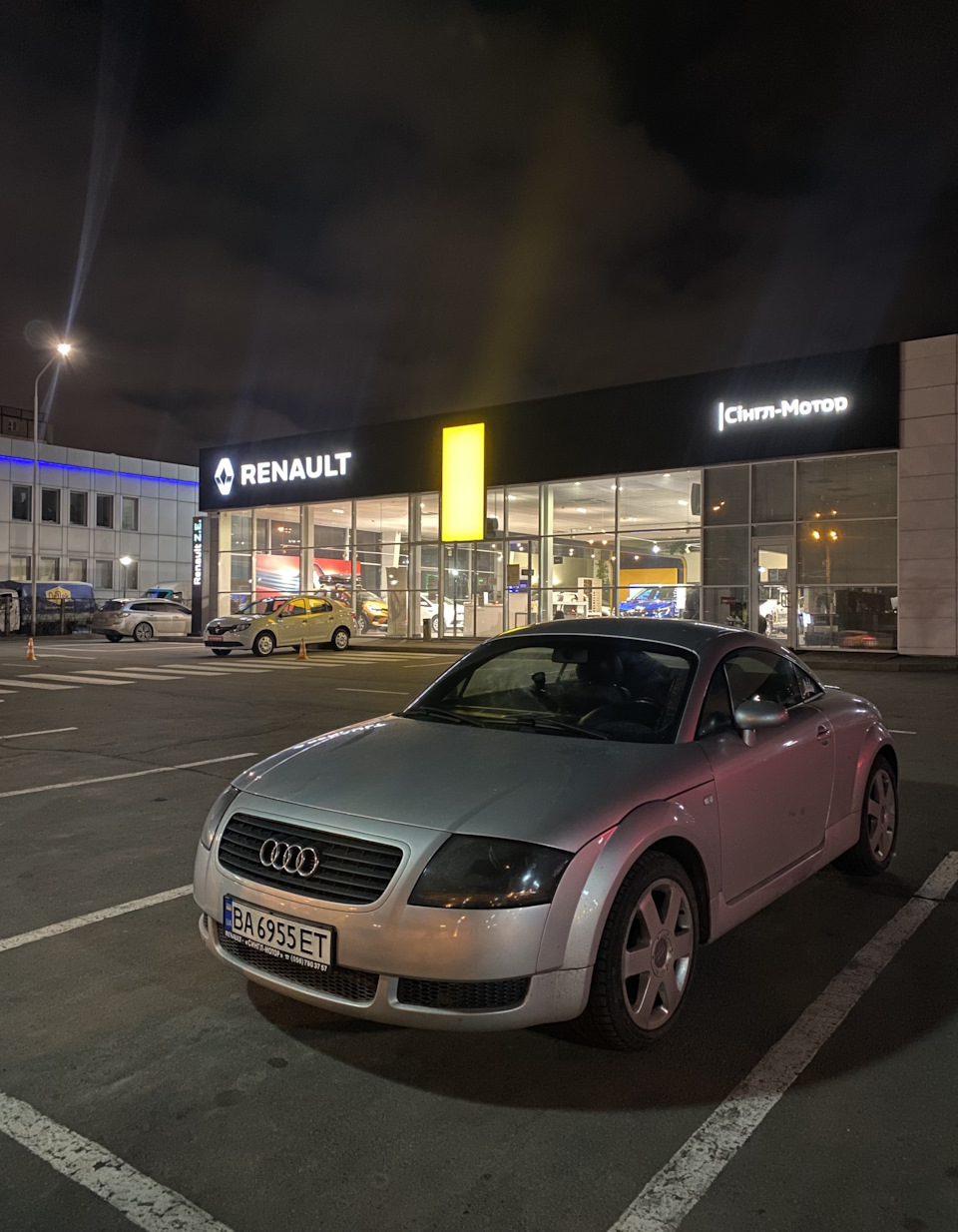 Заміна мастила Audi TT 8n 1999 рік. 1