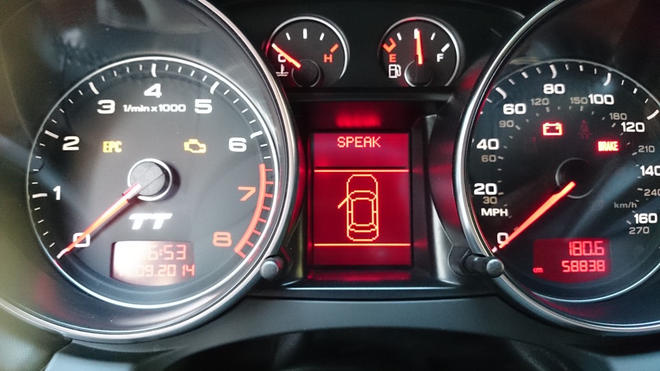 Блютуз гарнітура від Audi TT 3