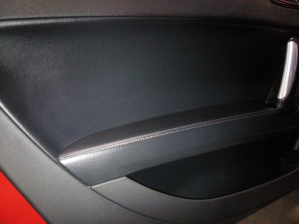 Leather Cleaner для салону Audi TT 3