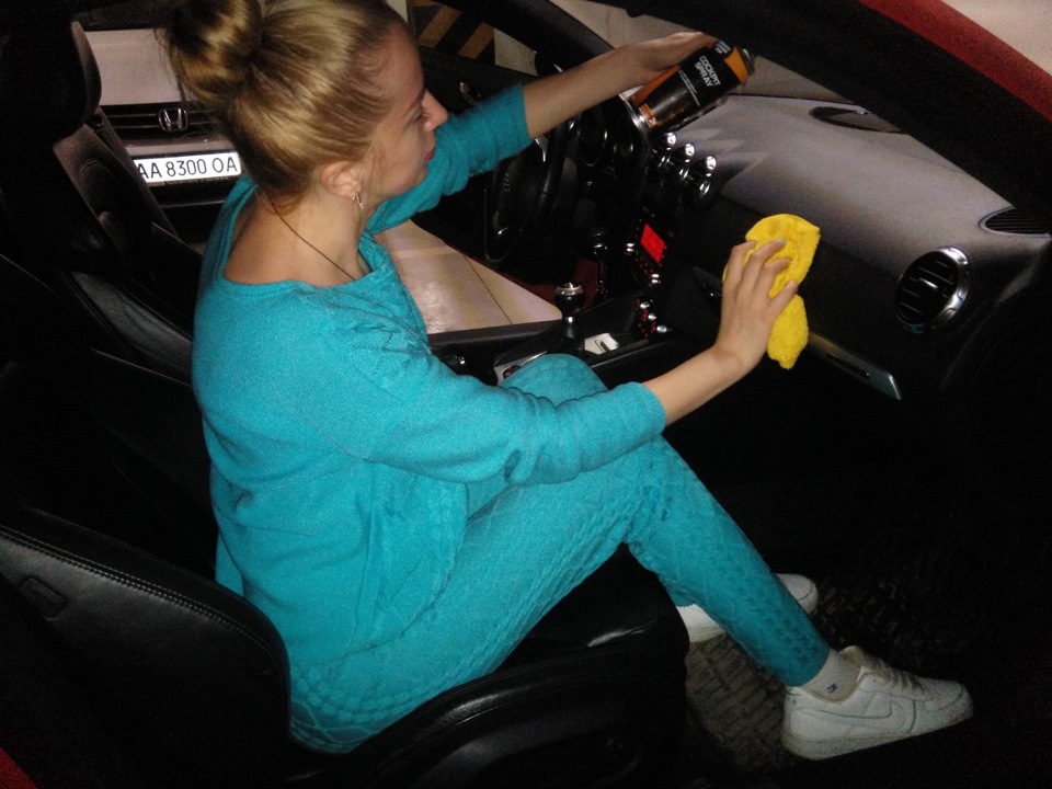 Матовий поліроль для догляду за інтер'єром салону Audi TT 💁🚦 4