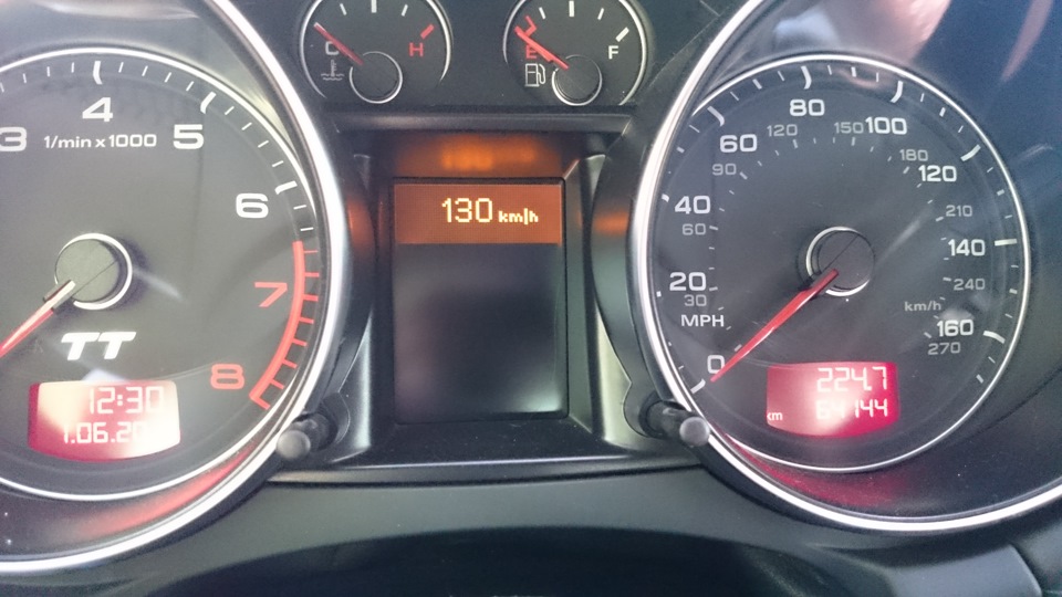 Speed ​​Warn (попередження про перевищення швидкості) Audi TT 1
