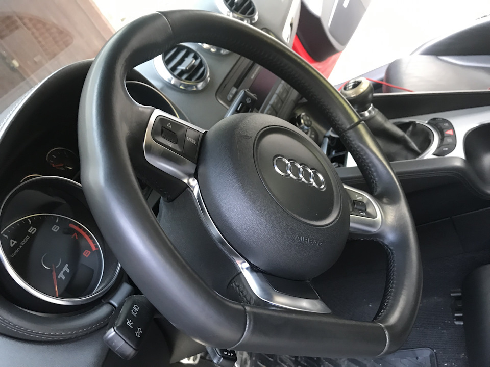 Догляд за шкіряним інтер'єром від Chemical Guys 5