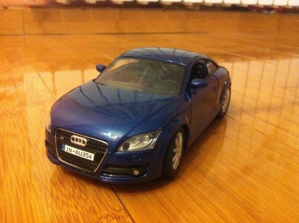Модель / Audi TT / Mondo Motors 2
