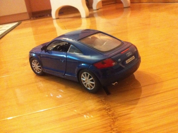 Модель / Audi TT / Mondo Motors 4