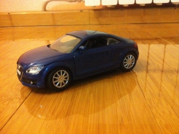 Модель / Audi TT / Mondo Motors 3