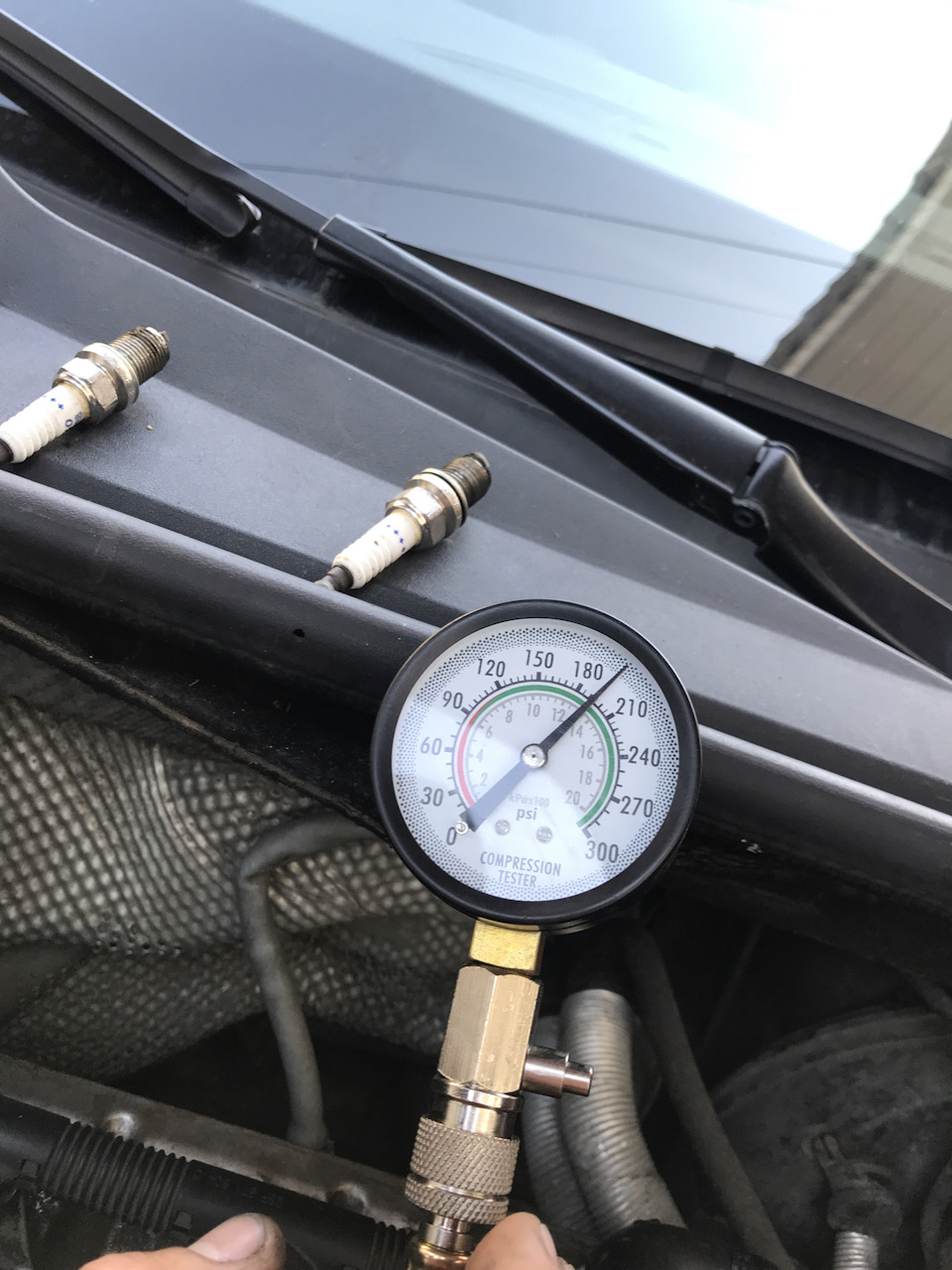 Перевірка компресії BWA 2.0 TFSI на 133 000 пробігу 4