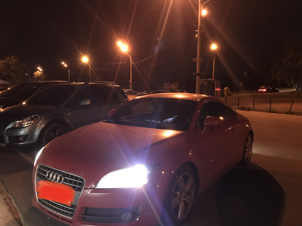 Заміна ламп ксенону AUDI TT 8J3 MK2 2