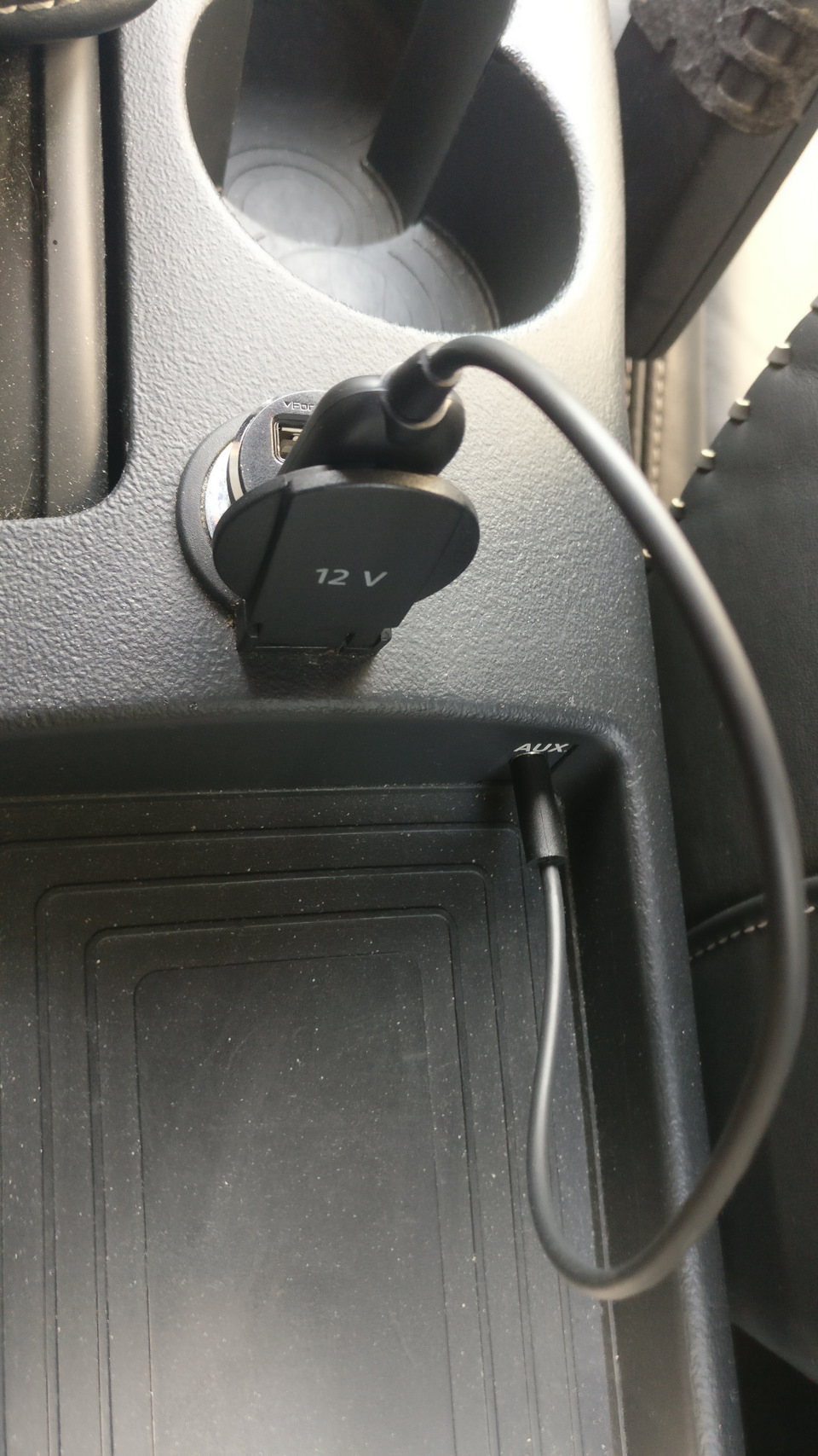Bluetooth stereo AUX для RNS-E PU 3