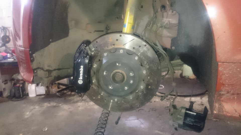Гальма 4-х 350 мм Brembo 1