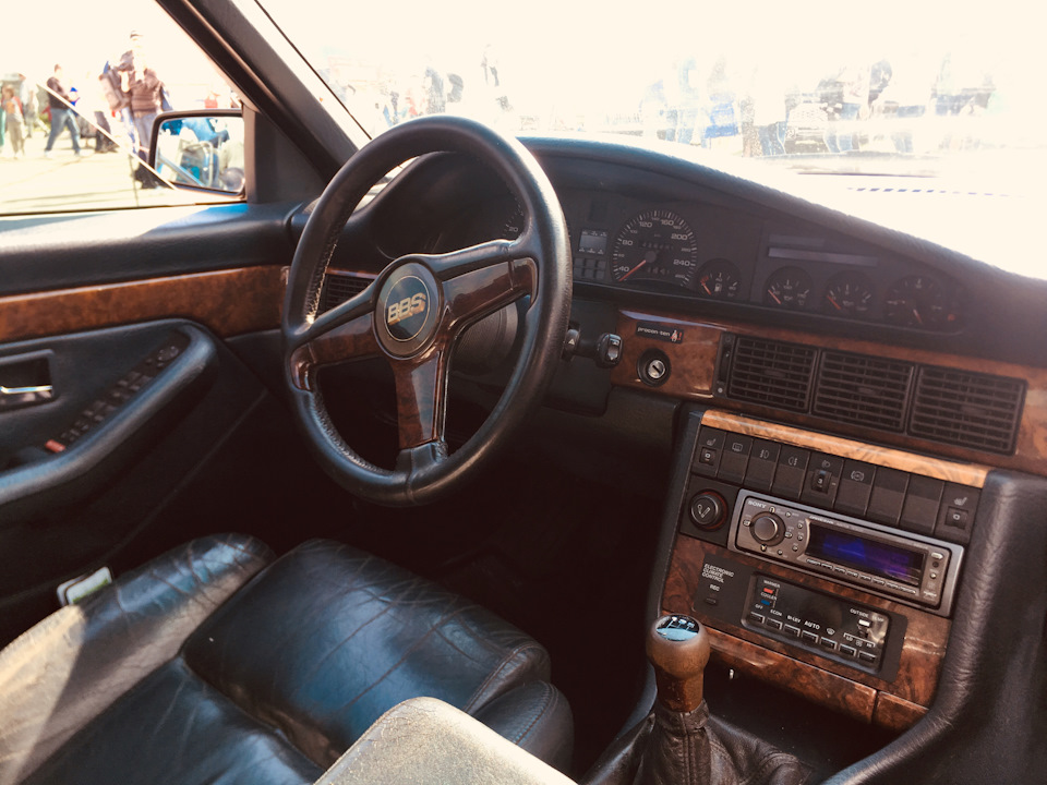 Audi v8 4